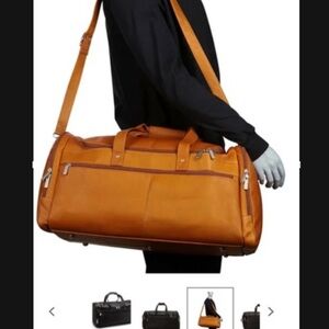 Leather travel bag